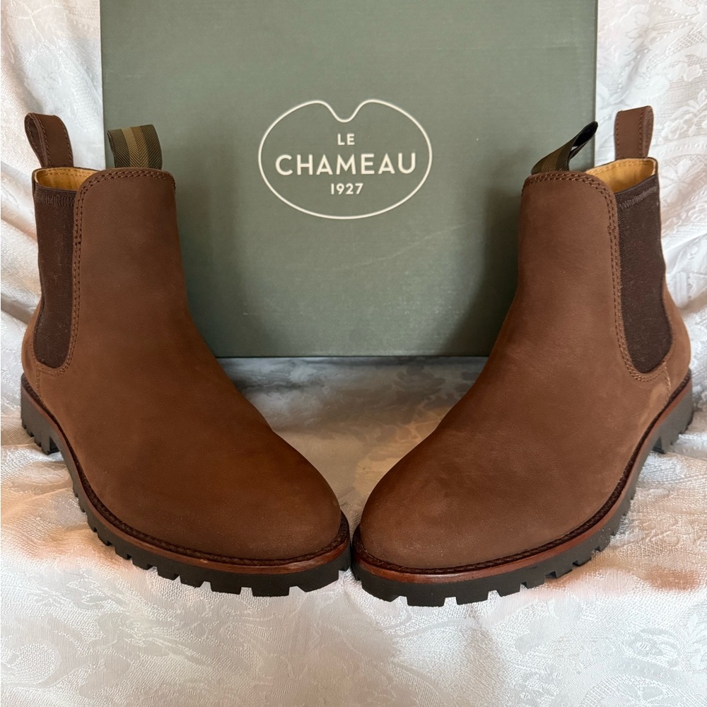 Le Chameau Chelsea Aventure boots. Size 38 (US 7-7.5)
